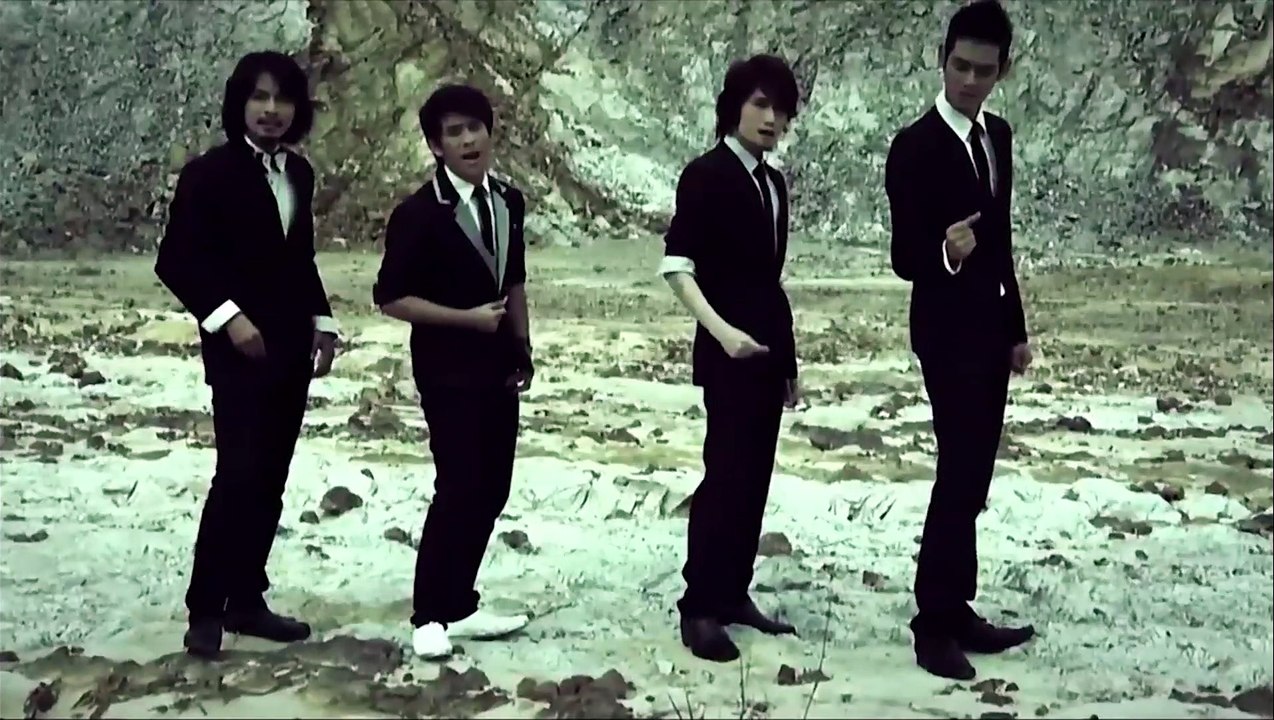 Berdua Bersatu - Forteen (Official Music Video)