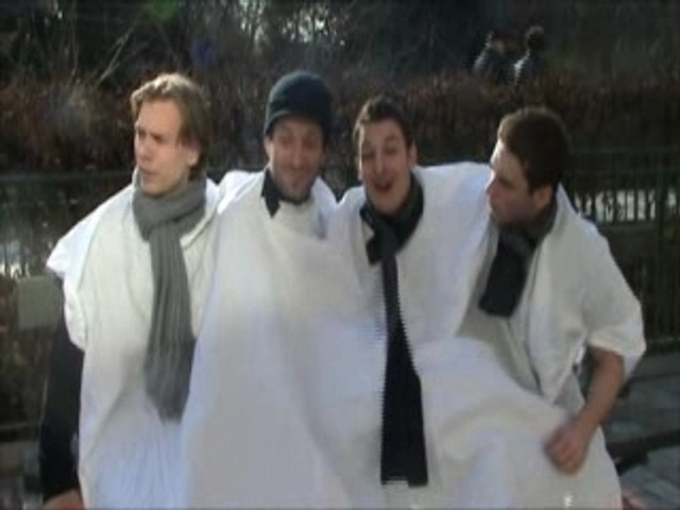 La petite annonce des doubles freres siamois