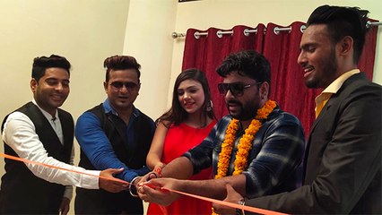 म्यूजिक डायरेक्टर आशीष वर्मा के हाथो हुआ फिल्म का पोस्टर लॉन्च