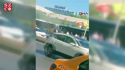Yenibosna'da Metrobüs'te yangın paniği