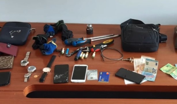 Valperga (TO) - Rubavano in casa mentre proprietari dormivano: arrestati 3 albanesi (09.07.20)