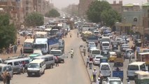 بعد أشهر من الإغلاق بسبب كورونا.. السودان يبدأ العودة التدريجية للحياة الطبيعية