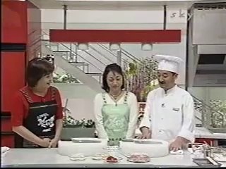 鶏の湖南風炒め　ゲスト：朝丘めぐみ　小坂英幸先生　上沼恵美子のおしゃべりクッキング　2002