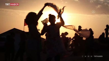 Savaşın çocukları uçurtma etkinliğiyle güldü