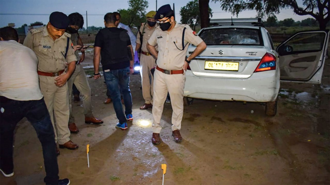 Maximum bullets fired from Vikas Dubey's neighbour's house