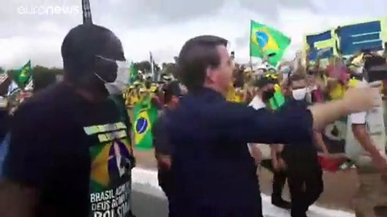Spalterische politische Hetze - Facebook sperrt 80 Seiten von Bolsonaro-Beratern