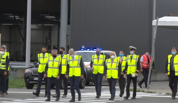 Le Roi à la rencontre du personnel de Liege Airport
