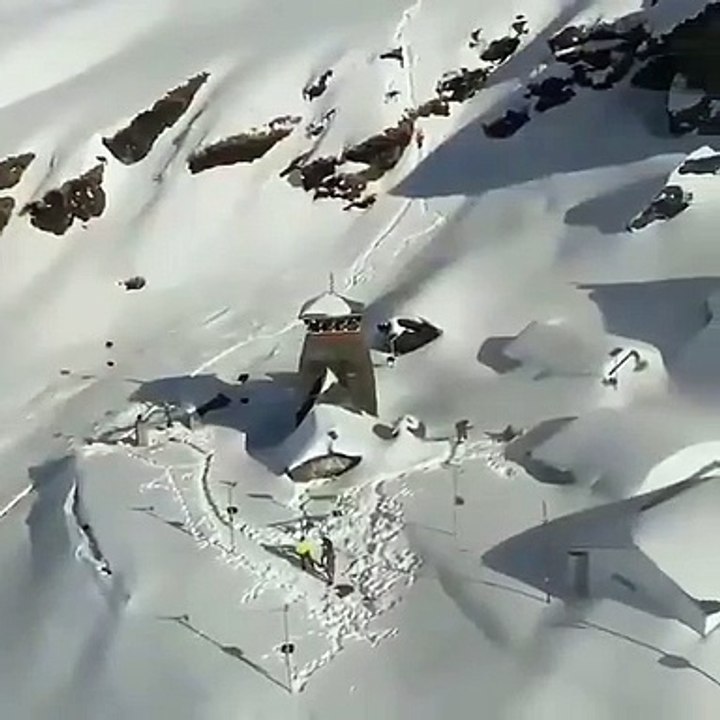 Kedarnath_Temple_|_Uttarakhand__“The_Tunganath literal meaning Lord_of_the_peaks mountains form_the  Mandakini and Alaknanda river valley ,namo Namo Shankara Whatsapp status, Jai Mahakal Status whatsapp,Jai Mahadev status WhatsApp