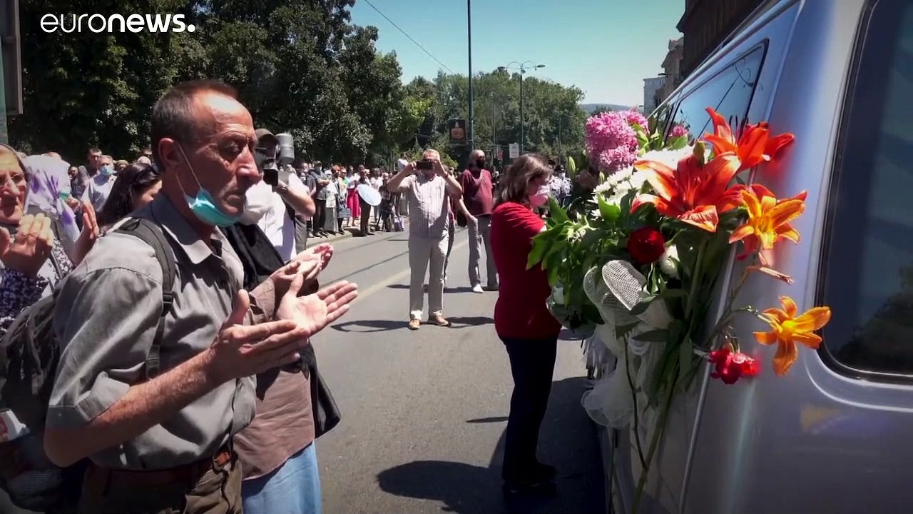Cerimónias fúnebres em vésperas do massacre de Srebrenica