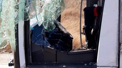 Yolcu otobüsü devrildi: 32 yaralı - BALIKESİR