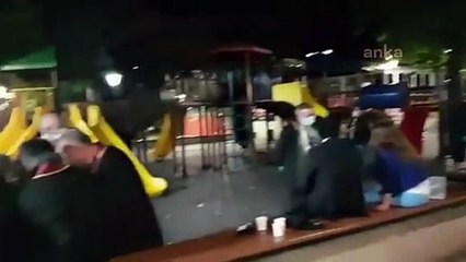 Savunma Nöbeti tutan avukatlar parkta sabahladı