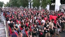 Heurts à Athènes après un défilé pour défendre le droit de manifester