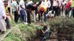 Rescuer pulls out two rat snakes from 60-feet deep well in India