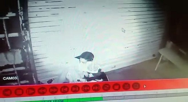 मल्हारगढ़: 65000 नगदी व अन्य किराना सामान ले उड़े चोर, सीसीटीवी में कैद हुई घटना