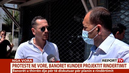 Report TV - Protesta në Vorë, banori: Shtëpitë su dëmtuan nga tërmeti, shemben për interesa të tjera