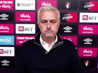 Tottenham - Mourinho quitte la conférence de presse en raison de difficultés techniques