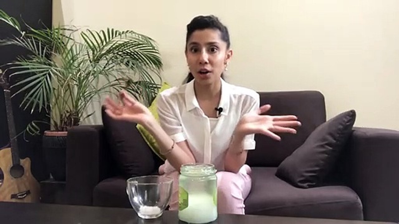 Second Ayurvedic morning routine practice - oil pulling (Gandusha)
