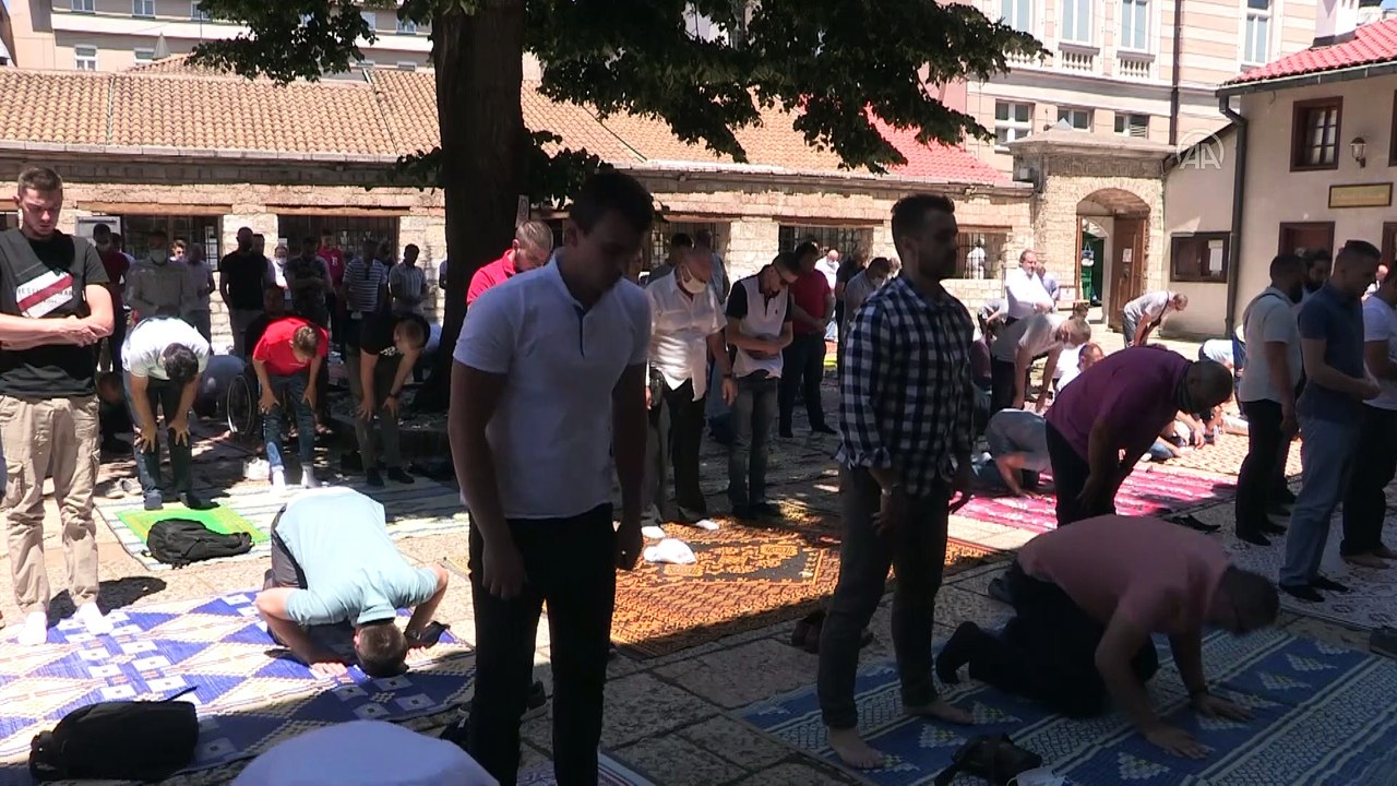 Bosna Hersek camilerinde 'Srebrenitsa' hutbesi - SARAYBOSNA