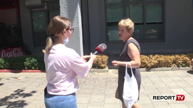 Pa transport urban, qytetarët: Nuk kemi lekë për taksi! Duhet të ishte hapur, po na dëmton shumë