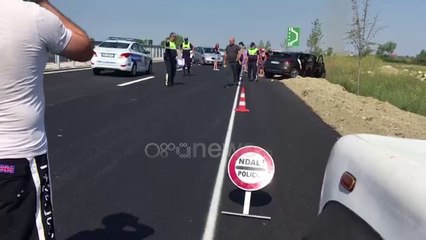 Ora News - Bypassi i Fierit burim aksidentesh: Përplasen 2 automjete