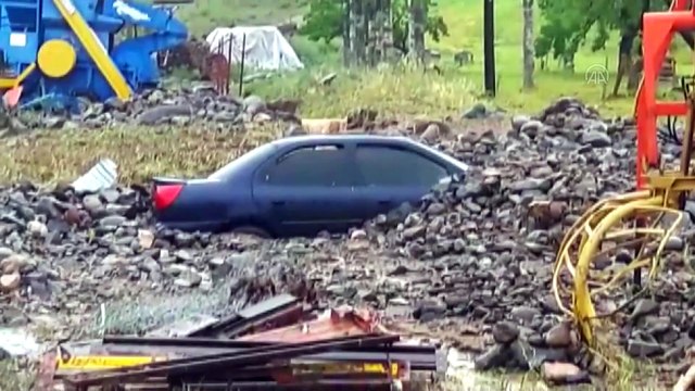 Kars-Kağızman kara yolu sel nedeniyle ulaşıma kapandı - KARS