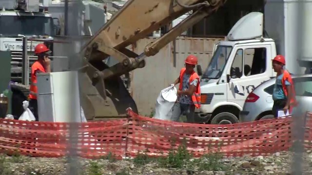 Prishja e banesës së Nexhmije Hoxhës, djali i diktatorit letër Ramës e ambasadorëve: Akt fashist