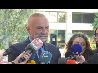 HOMAZHE PER BESIM ZEKTHIN, META VLERESON MJESHTRIN E VALLES - News, Lajme - Kanali 7