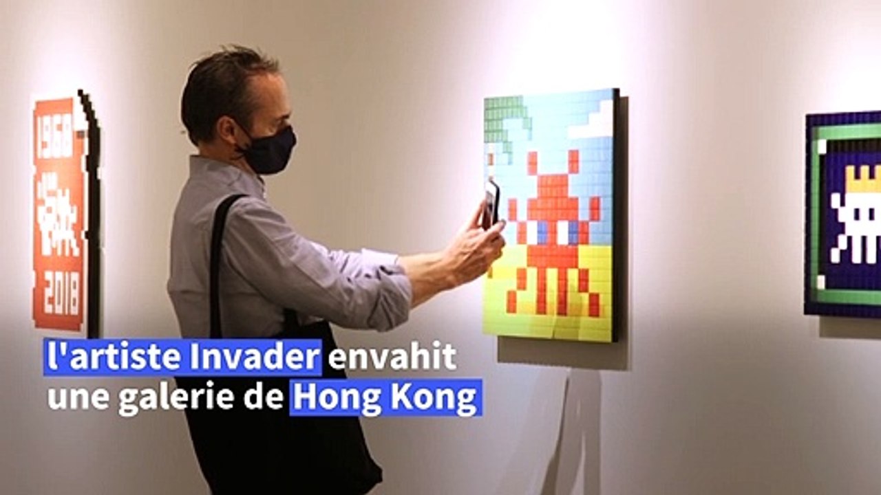 L'artiste français Invader envahit une galerie de Hong Kong