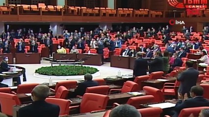 Ayasofya kararı TBMM'de ayakta alkışlandı