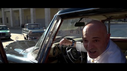 Brenda makines luksoze te Enver Hoxhes: Diktatori ulej gjithmone pas shoferit