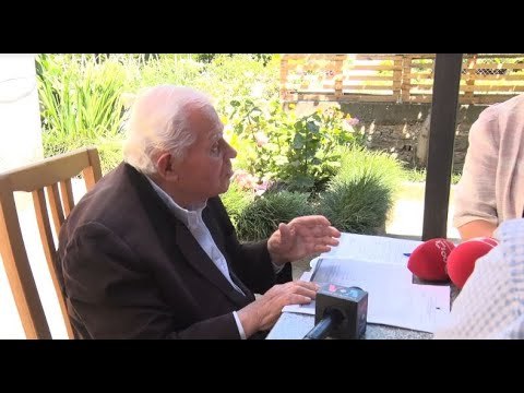 Ora News - Dom Gjergj Simoni ''zbulon'' dosjen 30 vite pas lirimit nga burgu