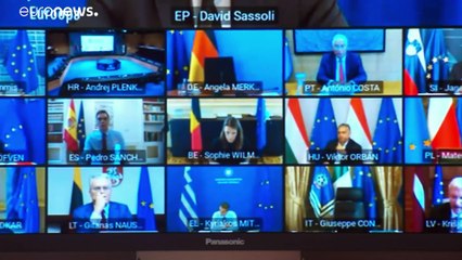 Брать деньги у богатых стран и лишать денег нарушителей