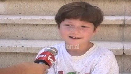 Kujdestaria e femijeve te ciftit Avdyli  (7 korrik 2000)