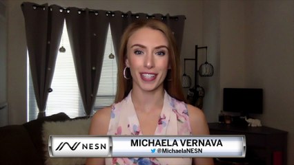 Canelo, Steph Curry 'Spar' In Boxing Match On Golf Course