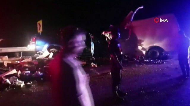 Antalya-Konya yolunda feci kaza: 2 ölü, 4 yaralı