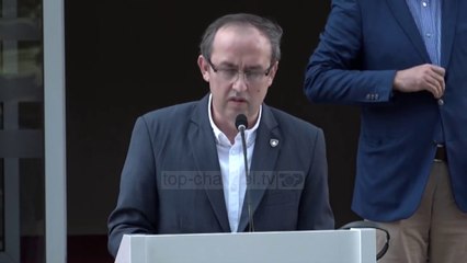 Top News - Rikthehen kufizimet/ Kosovë, rëndohet bilanci i Covid-it
