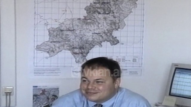 Regjistrimi i popullsise ne Kosove - (12 Korrik 2000)