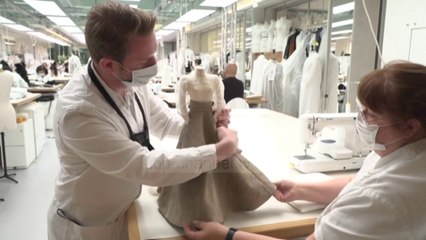 Top News - Java e modës në Paris/ Koleksioni i Dior, në një film