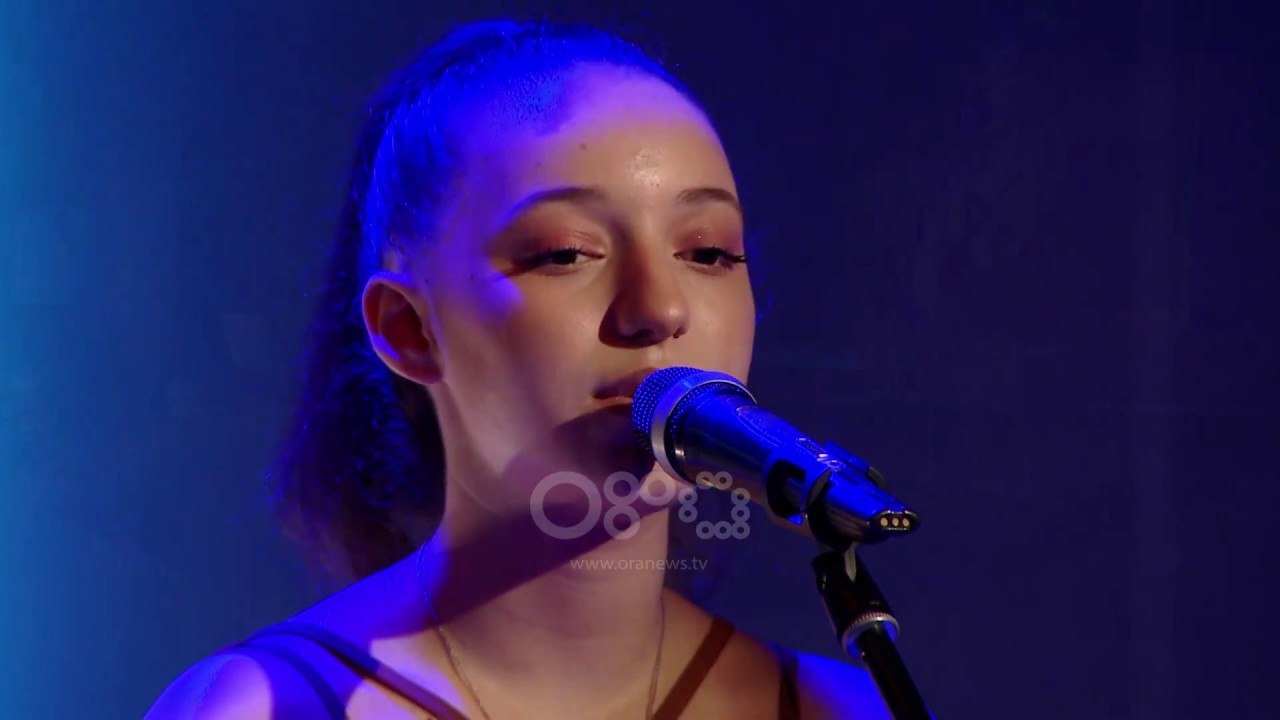 Earned It - The Weeknd covers by Emi Yzeiraj - Ditë e re