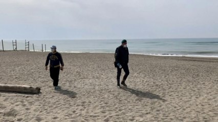 Top News - Nudo e pa maska në liqen/ Itali, gjoba të majme për turistët