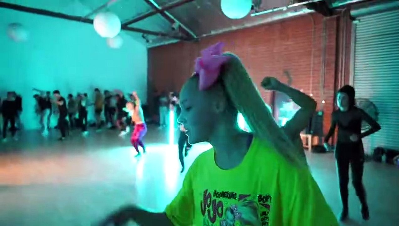I TOOK A PROFESSIONAL DANCE CLASS IN LA!!! (It's been 4 YEARS)