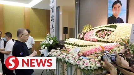 Download Video: Wee pays last respects to Chinese calligraphy artist Yong Kim Jung