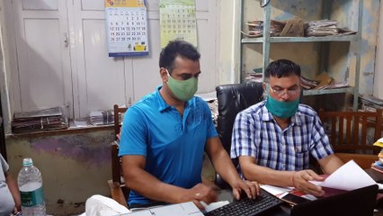 भवन निर्माण की स्वीकृति देने के लिए रिश्वत लेने कनिष्ठ लिपिक रंगे हाथों गिरफ्तार