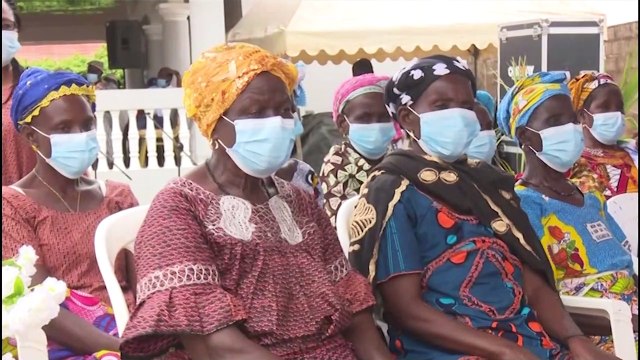 Le Président Alassane Ouattara aux obsèques du patriache Lucien Doh Koné