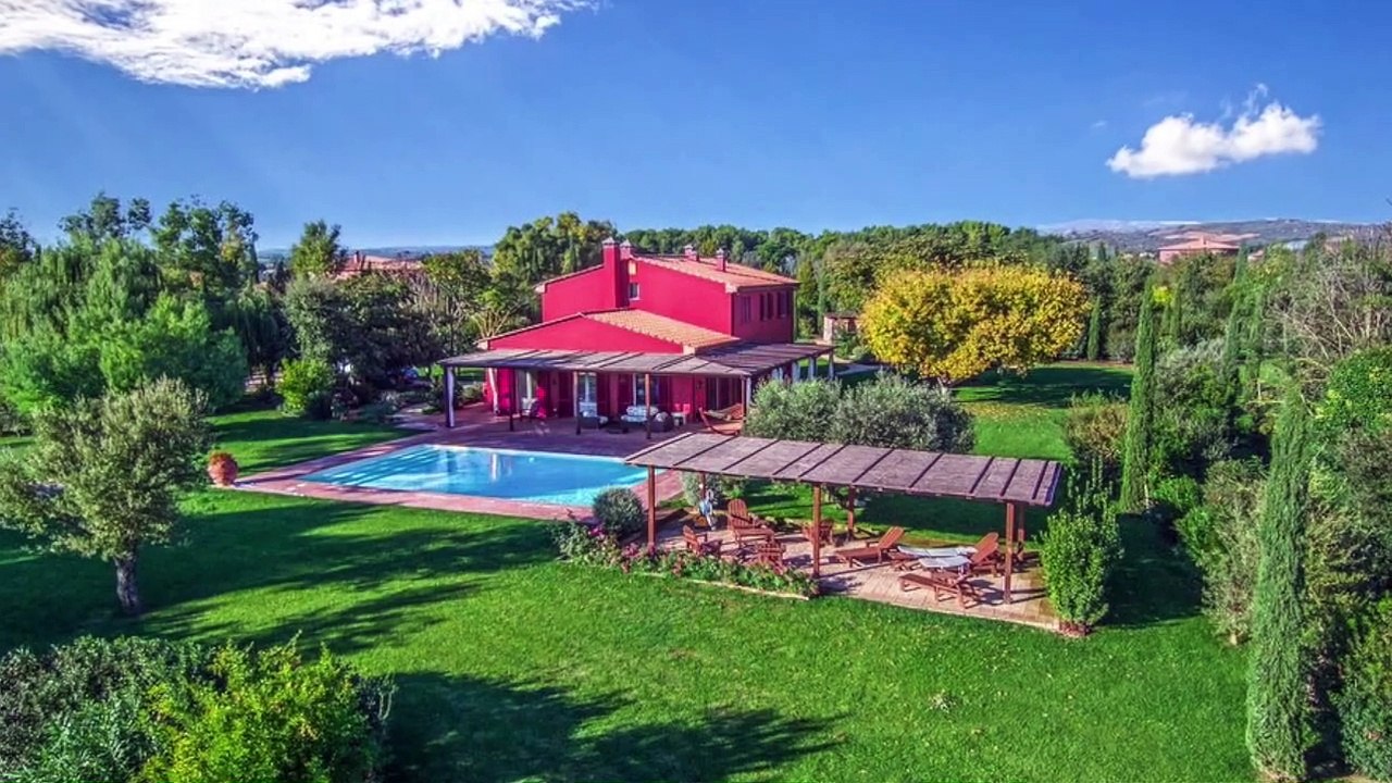 Toscane | La villa, construite en 2015, est répartie sur deux étages