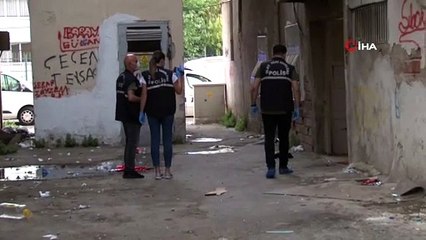 İzmir’de bıçaklandığı ileri sürülen kadın hastanede öldü