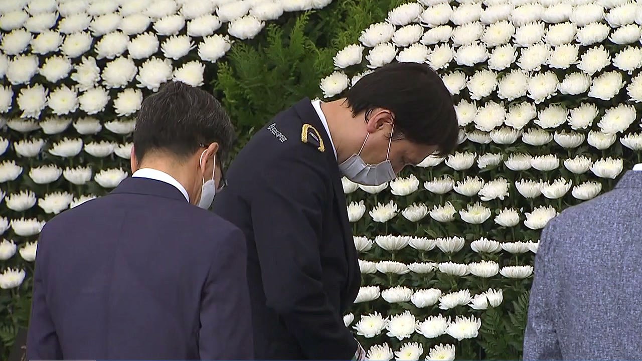 박원순 서울특별시장(葬) 논란...분향소 추모객 이어져 / YTN