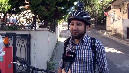 Korona virüsüne karşı işe bisiklet ile gidip geliyor