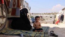 موجة حر تضرب الشمال السوري وتتسبب في أمراض وحرائق في مخيمات النازحين
