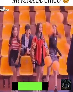 Cada chico necesita una chica como ella - Cada chico necesita una chica como ella...